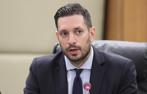 Το τηλεφώνημα Μαξίμου σε Κυρανάκη