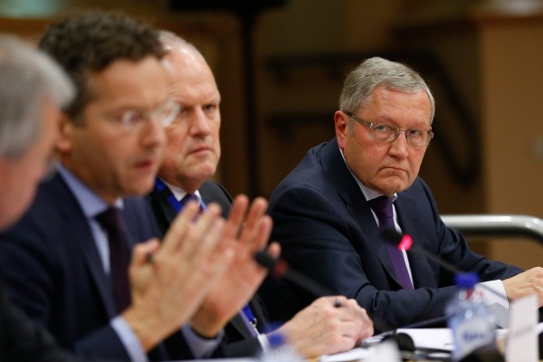 ESM: Παραμένει «κατακόκκινο» το ελληνικό χρέος