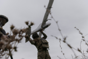 «Πράσινο φως» από τη Γερμανία να καταρρίπτει drones - Οι δηλώσεις Μερτς