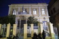 taz για τραγωδία στη Χίο: «Ξύπνησαν μνήμες από την Πύλο»