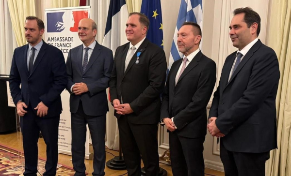 Τιμητική διάκριση της Γαλλικής Δημοκρατίας στον επικεφαλής της ΑΑΔΕ Γιώργο Πιτσιλή