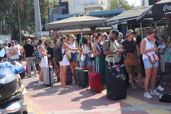 Ακυρώνονται δρομολόγια πλοίων - Πότε αναμένεται άρση απαγορευτικού απόπλου