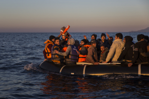 Αθώωση 24 εργαζομένων σε ανθρωπιστικές οργανώσεις από δικαστήριο στη Λέσβο