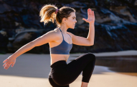 Λίπος στην κοιλιά: Γυμνάστρια αποκαλύπτει πώς έχασε κιλά σε λίγους μήνες