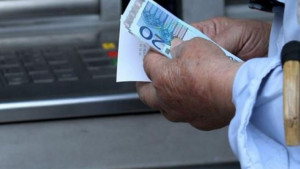 e-ΕΦΚΑ: Από αύριο ξεκινάει η προπληρωμή των συντάξεων του Μαΐου - Ολες οι ημερομηνίες