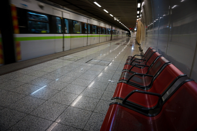 Μετρό: Κλειστοί οι σταθμοί «Σύνταγμα» και «Πανεπιστήμιο»