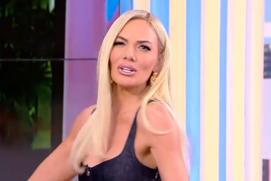 Ιωάννα Μαλέσκου: Χόρεψε τσιφτετέλι στο πλατό της εκπομπής της (Βίντεο)