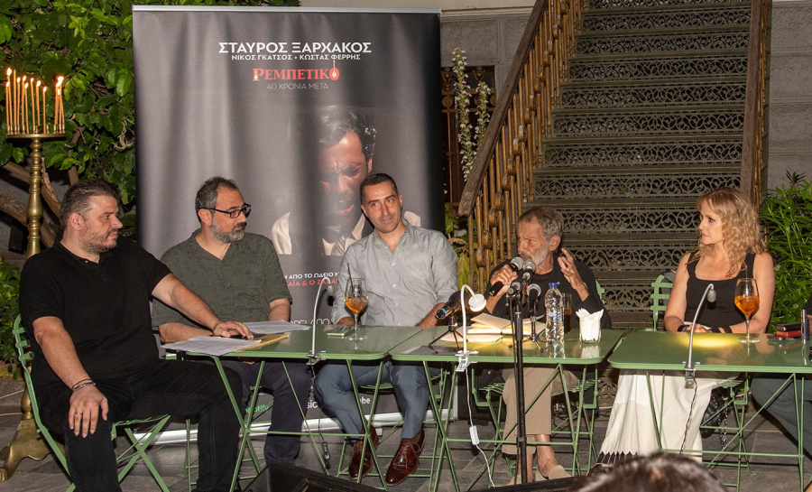 Σταύρος Ξαρχάκος: «Το Ρεμπέτικο είναι οι μνήμες μου» - Εικόνες από την παρουσίαση του live άλμπουμ