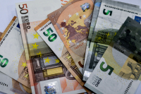 Μπόνους για παραμονή στην εργασία σε σύνταξη και εφάπαξ - Παραδείγματα