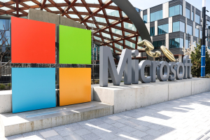 Microsoft: Σχέδιο εθελουσίας εξόδου για 60.000 εργαζόμενους σε 4 χώρες