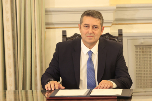 Εκτός ΜΕΘ ο Γιώργος Μυλωνάκης - Το νέο ιατρικό ανακοινωθέν