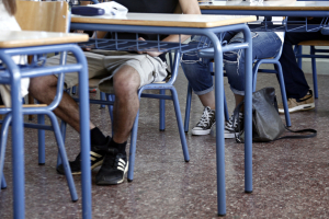 Πανελλήνιες 2025: Το δίκοπο μαχαίρι του 4ου πεδίου - Το «καμπανάκι» του Στρατηγάκη