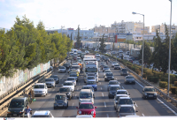 Φωτιά σε όχημα στον Κηφισό - Μποτιλιάρισμα στο ύψος της Λένορμαν
