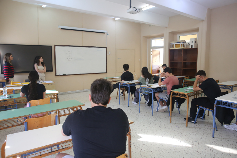 Οι συμβουλές Στρατηγάκη για την επόμενη μέρα, τα αποτελέσματα και τις βάσεις 2025