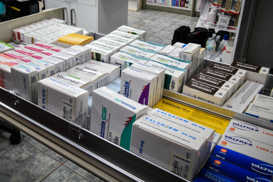 Κύκλωμα παράνομων συνταγογραφήσεων: Ελεύθεροι 6 κατηγορούμενοι