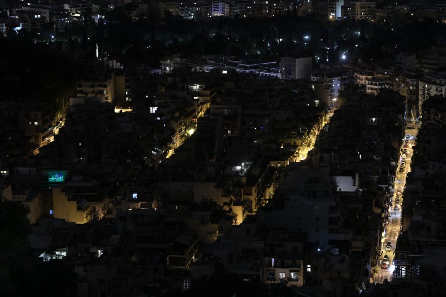 Europe’s Energy Integration Could Slash Greek Power Bills by Nearly a Quarter