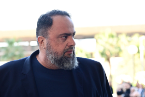 Μαρινάκης: Η ναυτιλία πληρώνει ήδη ακριβά το κόστος της κρίσης στο Ορμούζ