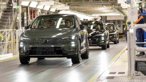 Volvo: Νέα εποχή παραγωγής μειώνει την εξάρτηση από προμηθευτές