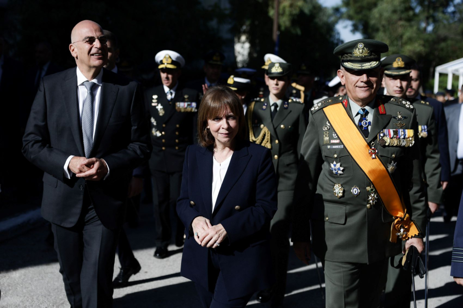 Σακελλαροπούλου, Δένδιας στις εκδηλώσεις για τον εορτασμό της Ημέρας των Ενόπλων Δυνάμεων την Τρίτη