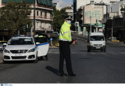 Μπάχαλο: Δίνουν χειρόγραφες βεβαιώσεις στους εργαζόμενους που είναι σε αναστολή για να πάνε για δουλειά