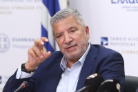 Πατούλης: «Δεν θα επιτρέψω την αναπαραγωγή ψευδών και δυσφημιστικών ισχυρισμών» – Τι απαντά για τα ιατρεία