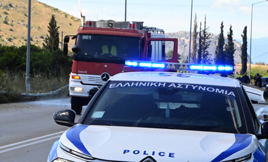 Λάρισα: Απανθρακωμένος στο αυτοκίνητό του 45χρονος αστυνομικός