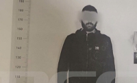 Βαρυμπόμπη: Η μητέρα του 26χρονου που μαχαίρωσε 15 φορές τον επιχειρηματία, μιλάει για πρώτη φορά (βίντεο)