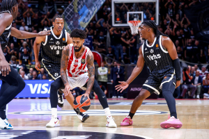 Eurolague: «Buzzer beater» Καρ και ήττα για τον Ολυμπιακό στην Μπολόνια (96-94)