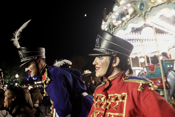 Ανατροπή με τα Χριστουγεννιάτικα Θεματικά πάρκα: Εργαζόμενοι και επισκέπτες μόνο με εμβόλιο