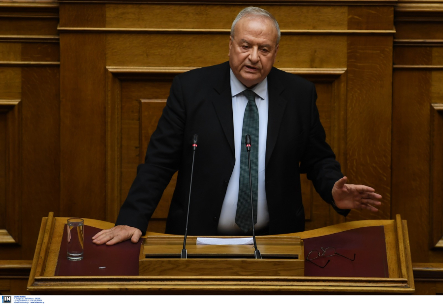 Πέθανε ο Λεωνίδας Γρηγοράκος, πρώην βουλευτής και υπουργός του ΠΑΣΟΚ