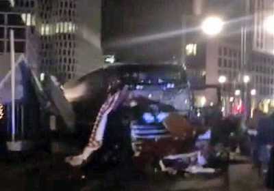 Βερολίνο: Φορτηγό έπεσε σε χριστουγεννιάτικη αγορά - Εννέα νεκροί