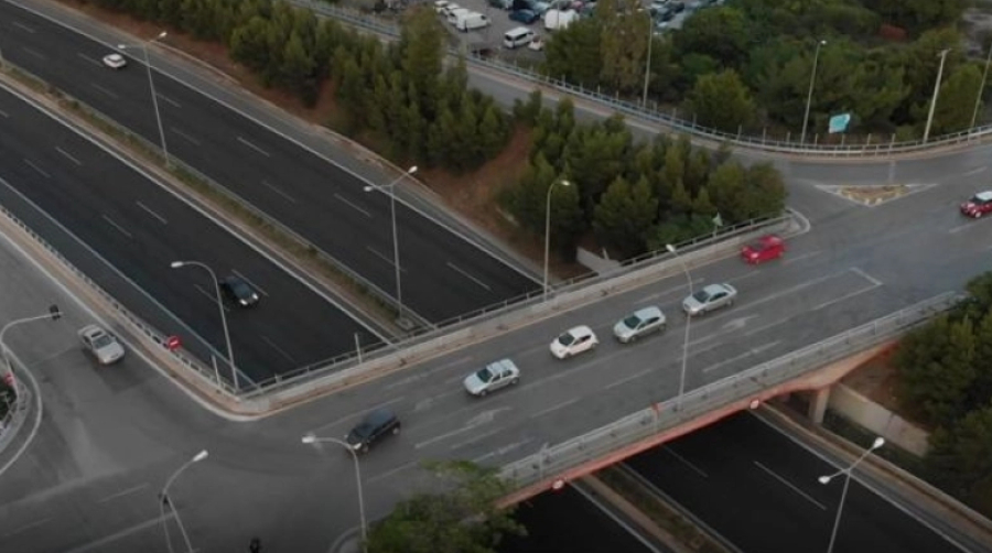 ΠΕΔΑ: Ομόφωνο «όχι» στα πλευρικά διόδια σε Βαρυμπόμπη και Άγιο Στέφανο