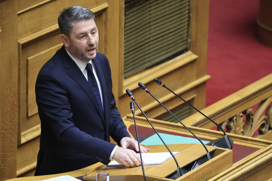 Το ΠΑΣΟΚ στην παγίδα της συναίνεσης