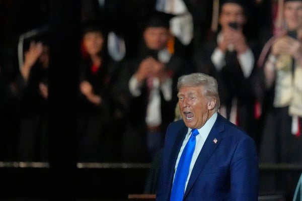 Νέα επίθεση Τραμπ σε Χάρβαρντ - «Κόβει» το αφορολόγητο καθεστώς