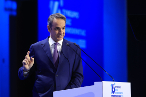 Εκλογές αναποφάσιστων ετοιμάζει η ΝΔ - Το αισιόδοξο και το απαισιόδοξο εκλογικό σενάριο