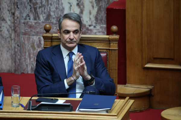 Δημοσκόπηση κόλαφος για Μητσοτάκη: Έχασε τη λαϊκή νομιμοποίηση λέει το 67,7%, «ποινικές ευθύνες» βλέπει το 65,6% ψηφοφόρων της ΝΔ - Χάνει άλλες 3,6 μονάδες