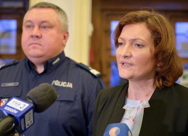 Επίθεση με μαχαίρι σε εμπορικό κέντρο στην Πολωνία