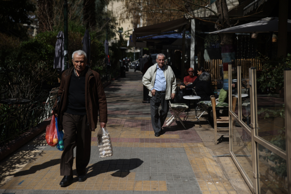 ΟΟΣΑ για την Ελλάδα: Η γήρανση και οι ελλείψεις δεξιοτήτων απαιτούν άμεσες παρεμβάσεις