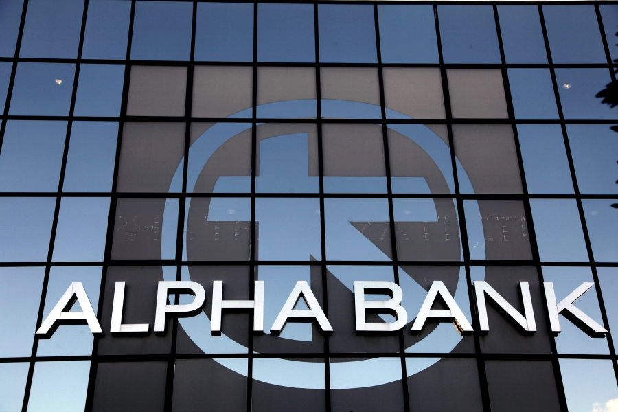 Πως Alpha Bank και ΕΛΤΑ «αναβιώνουν» το Ταχυδρομικό Ταμιευτήριο, στον Τζουζέππε Τζιάνο πέρασε η IID, ο Γιόζεφ Άκερμαν στην Αθήνα και το scrip dividend της Alter Ego Media