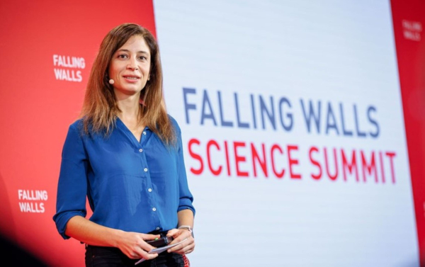 Επιστήμονας μετατρέπει την έμμηνο ρύση από ταμπού σε επιστημονικό εργαλείο