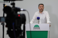 Το μήνυμα Ανδρουλάκη σε Χαρίτση και το τηλεφώνημα γιατί βγήκε στον αέρα ο Καστανίδης