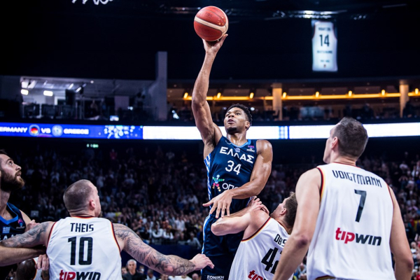 Χτίζεται γήπεδο μπάσκετ «Giannis Antetokounmpo» στη Γκάνα- Η ανακοίνωση του υπουργείου Εξωτερικών