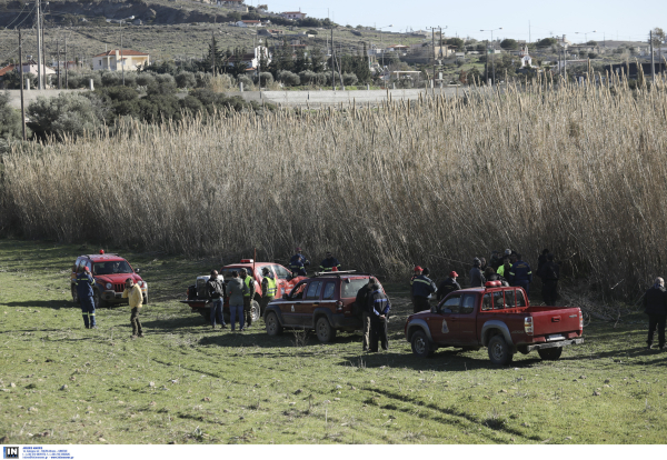Φυλή: Χωρίς τις αισθήσεις του ανασύρθηκε ο άνδρας, χτυπήθηκε από βράχο