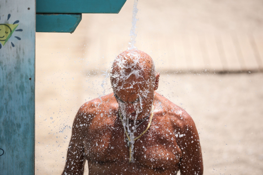 Καιρός σήμερα: Στους 37 βαθμούς η θερμοκρασία - Σε κόκκινο συναγερμό η Κρήτη