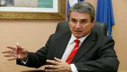 Λοβέρδος: Δεν ξέρω πως θα το πει το κόμμα του ο Γ. Παπανδρέου, ξέρω πως δεν πρέπει να το κάνει