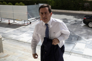 Χίος: Λιγότεροι από 1.000, από 5.000, οι φιλοξενούμενοι στο ΚΥΤ της ΒΙΑΛ