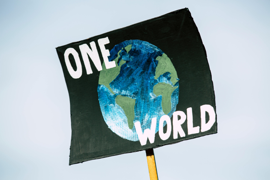 Ημέρα της Γης 2024: Σήμερα γιορτάζει ο πλανήτης μας και μας χρειάζεται περισσότερο από ποτέ