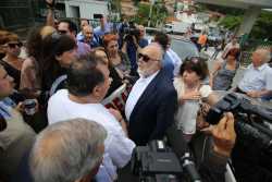 Ο Κουρουμπλής καρατόμησε Διοικήτρια και Υποδιοικητή του «Αττικού»