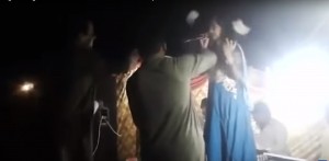 Πυροβόλησε έγκυο 24χρονη τραγουδίστρια επειδή αρνήθηκε να χορέψει (βίντεο)