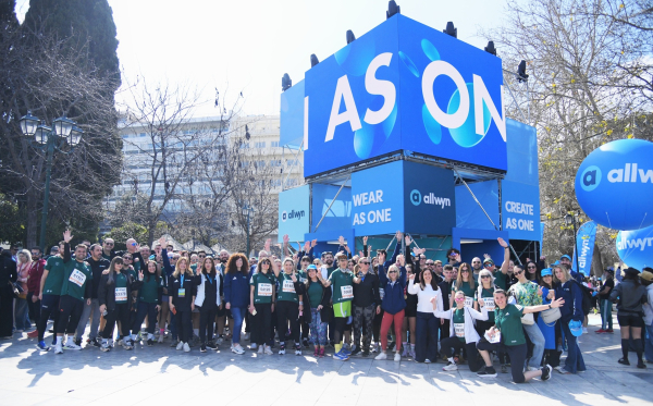 Περισσότεροι από 30.000 δρομείς έτρεξαν στον Ημιμαραθώνιο της Αθήνας - Οι δράσεις της Allwyn που απογείωσαν την εμπειρία